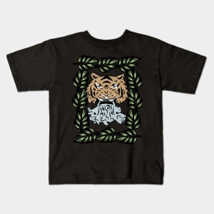 Jungle Tiger Water Fountain Bamboo Kids T-Shirt